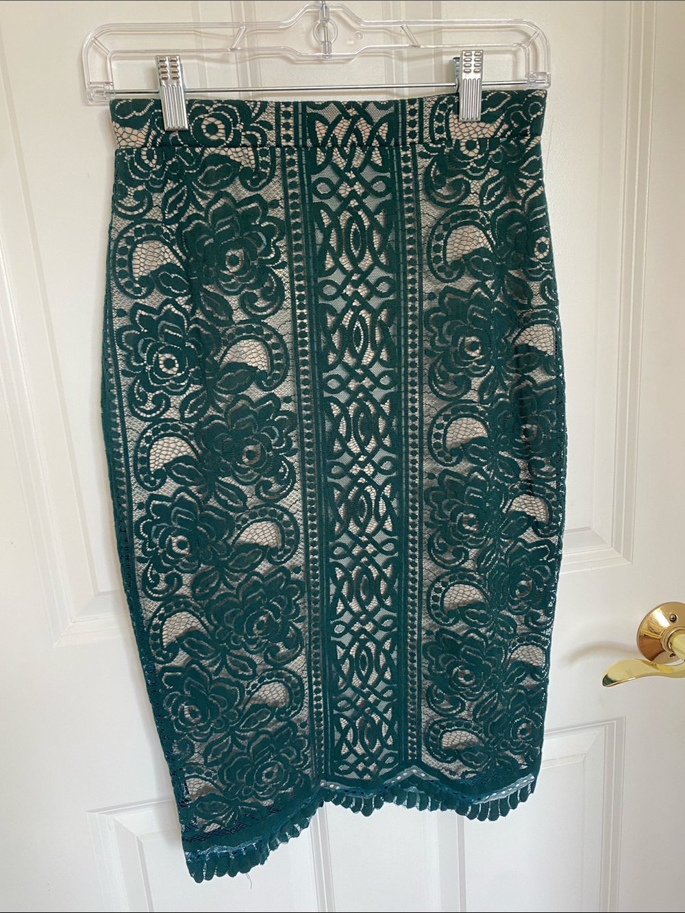 Love Fire Green and Beige Lace Midi Skirt EUC Size S